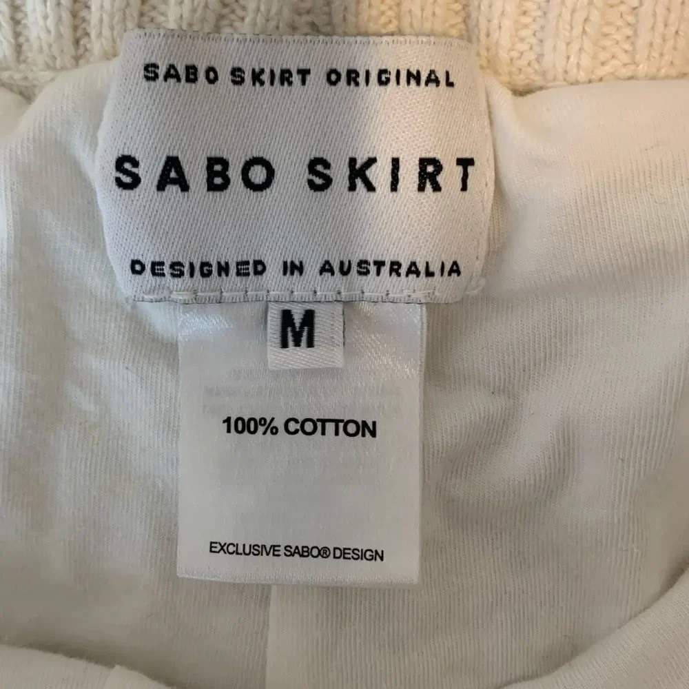 Sabo Skirt Knitted drawstring shorts size M - Picture 4 of 9